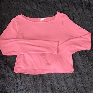 Partially cropped long sleeve